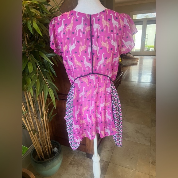 ND Weekend ladies, short sleeve floaty, scarf style top Small giraffe print pink - Picture 14 of 14